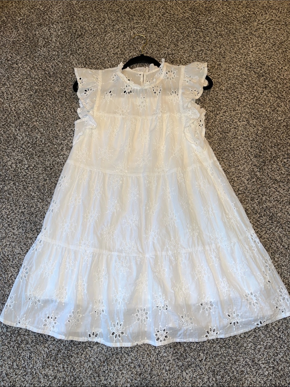 Entro White Eyelet Ruffle Mini Dress Medium - Picture 13 of 16